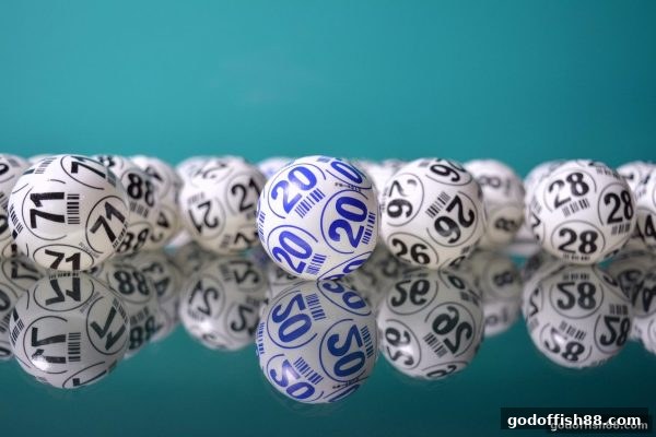 揭秘彩票冷热号码：财神捕鱼带你玩转数据背后的趣味